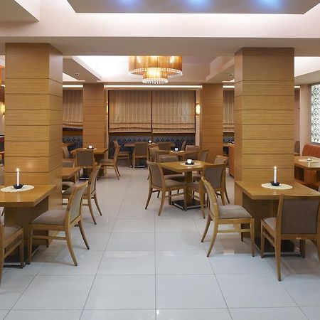 Pefka Hotel Thessaloniki Exterior photo