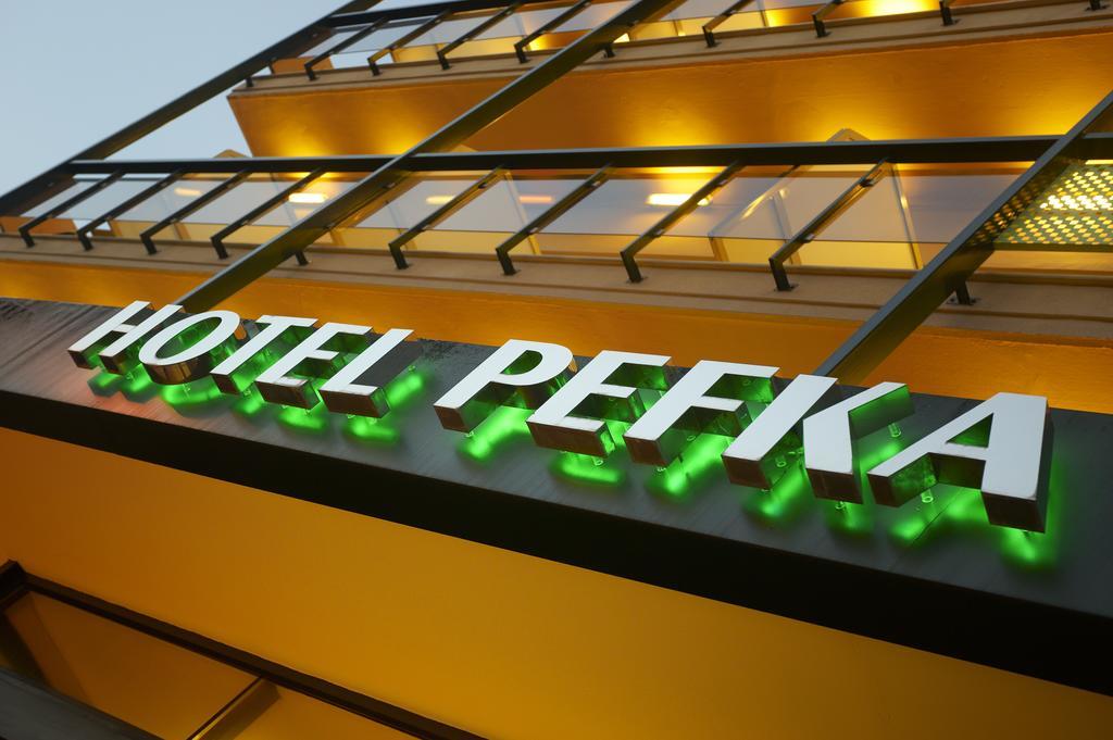 Pefka Hotel Thessaloniki Exterior photo
